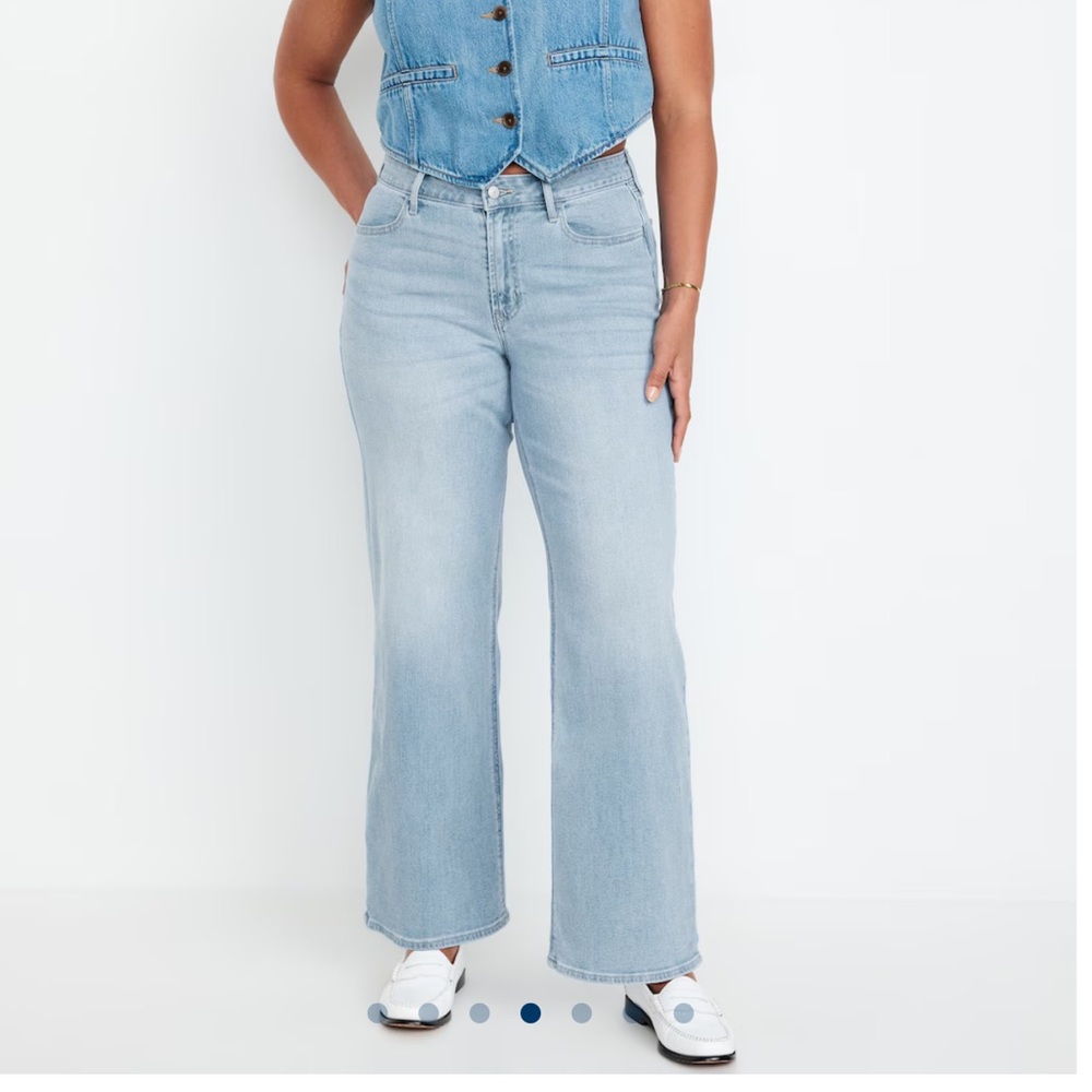 Wide Leg high rise old navy jeans